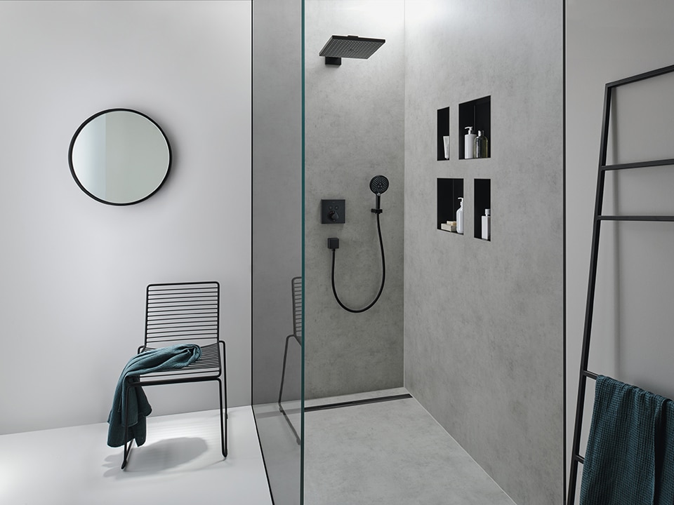 embargo nakoming Blind vertrouwen Efficiënte installatie en nette afwerking in de badkamer