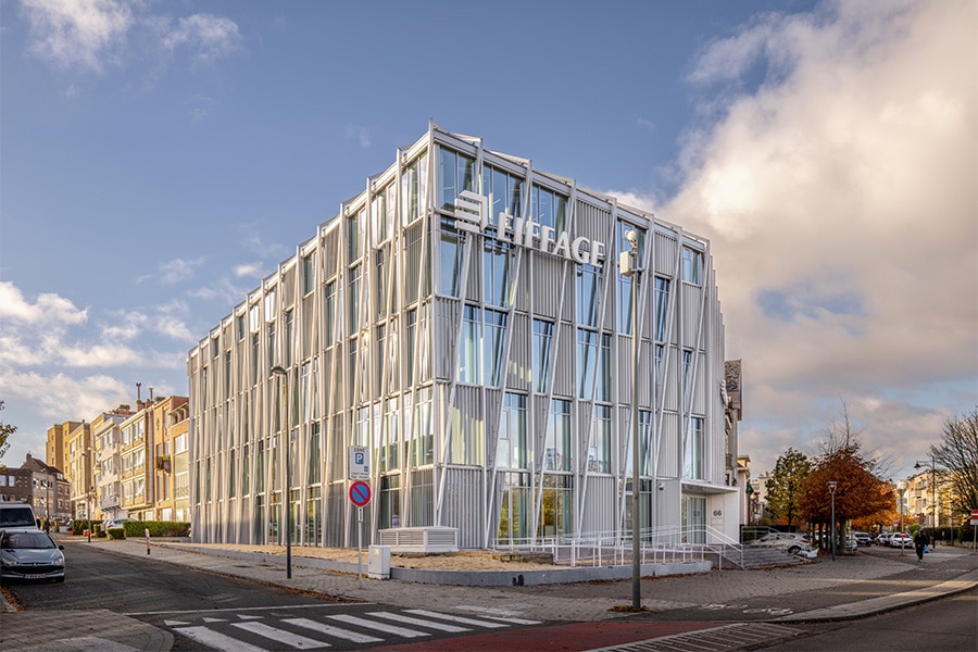 Smart building-kantoor onderstreept duurzaamheidsambities van veelzijdige bouwgroep  1