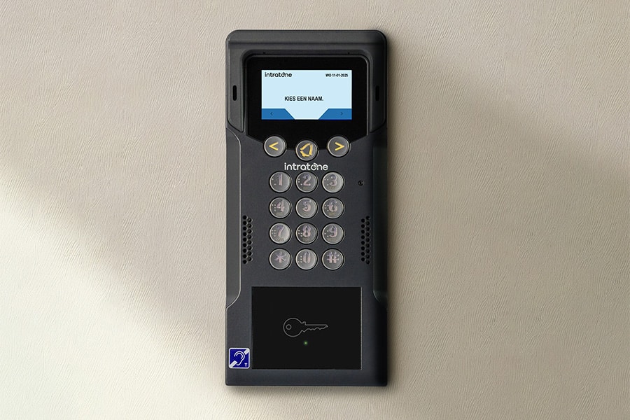 Nieuwe videoparlofoon met geïntegreerde toegangscontrole voor kleine appartementsgebouwen 1