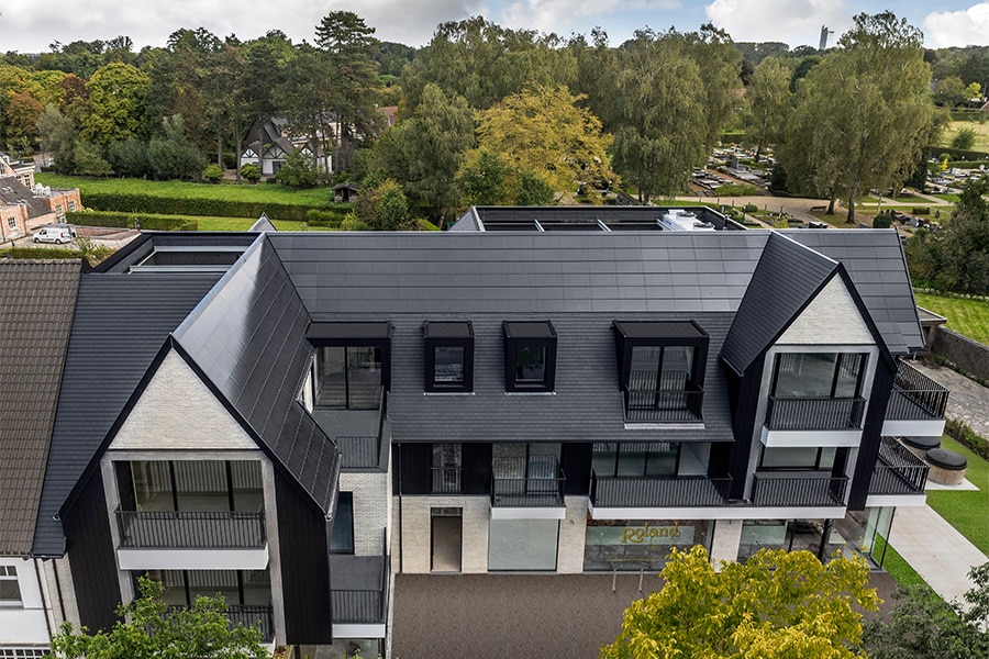 Internationale distributeur breidt multi-energieaanbod uit met dakgeïntegreerde PV-systemen  1
