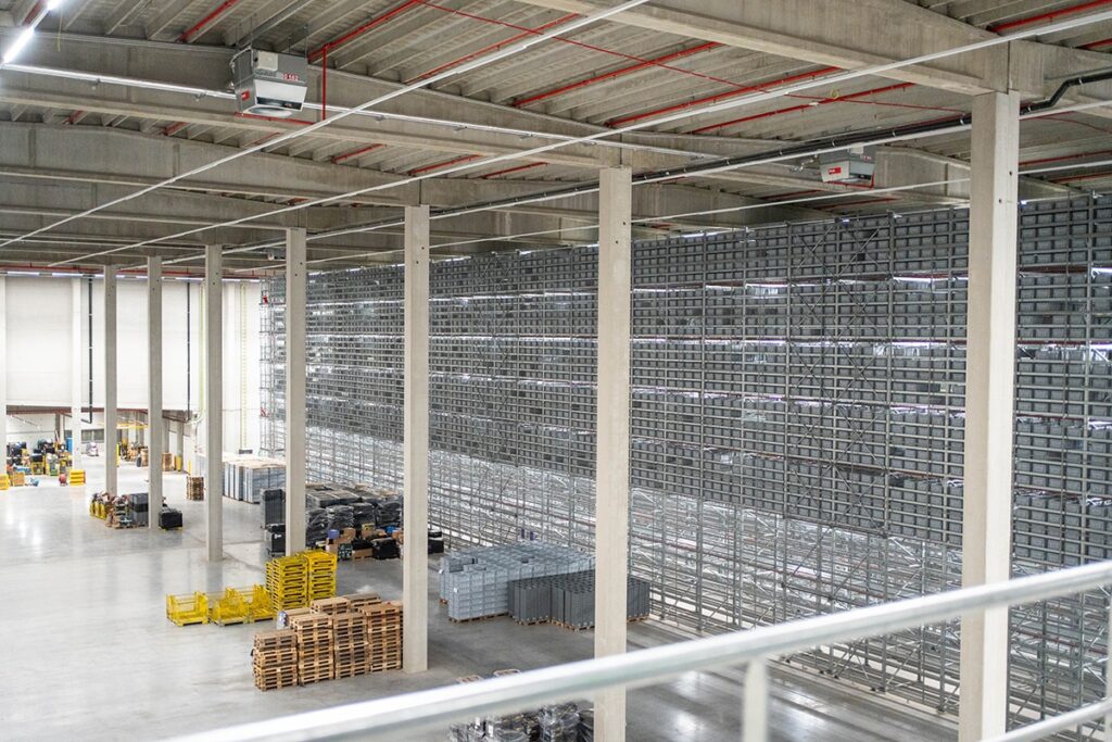 Lecot opent nieuw logistiek centrum in Heule 2