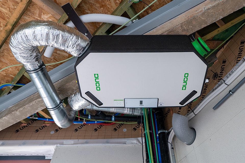 Duurzame ventilatie voor B&Bin oude watertoren 1