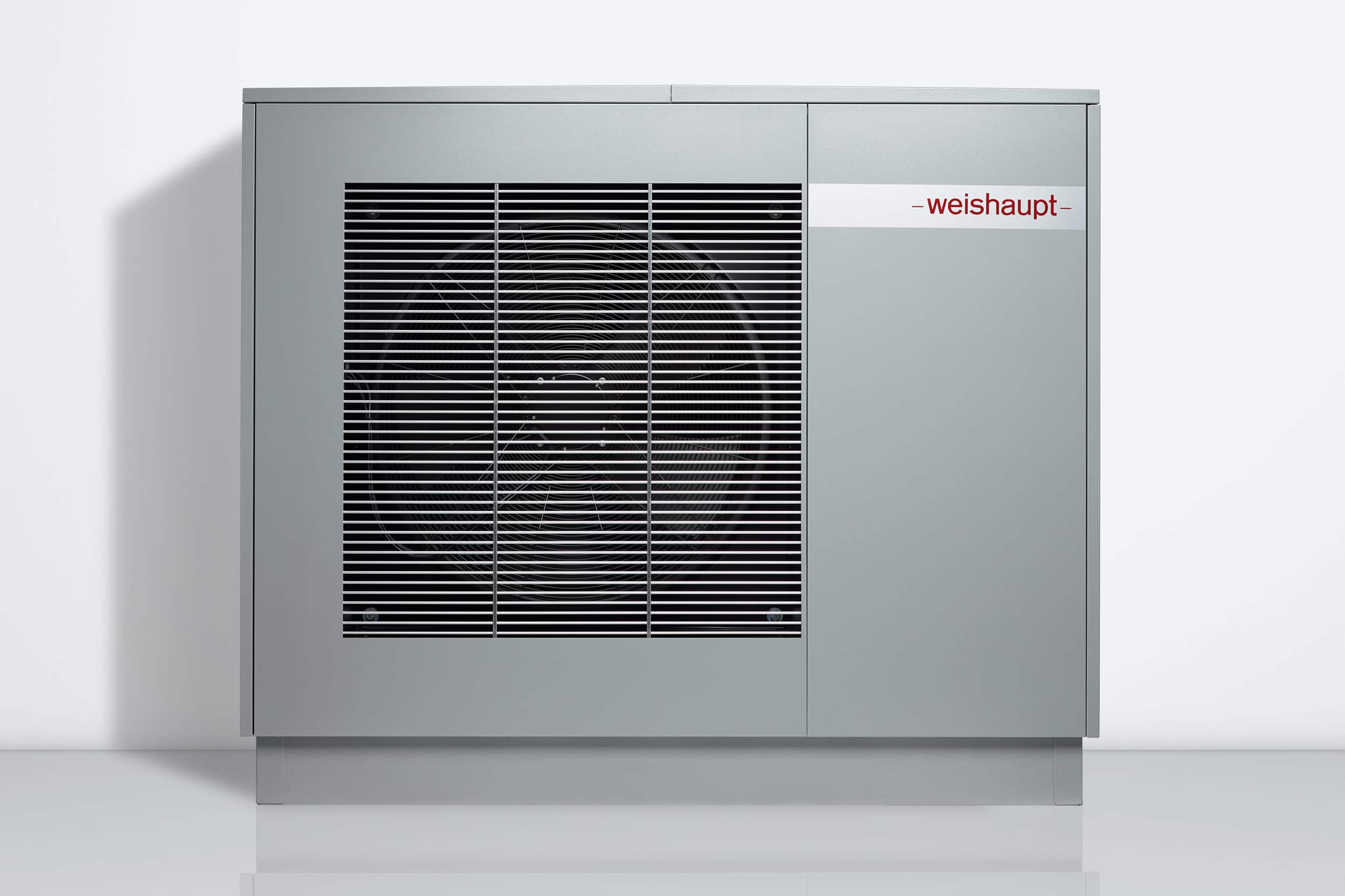 Groot vermogen met natuurlijk koelmiddel: de nieuwe Weishaupt lucht/water-warmtepompen WWP LA 4