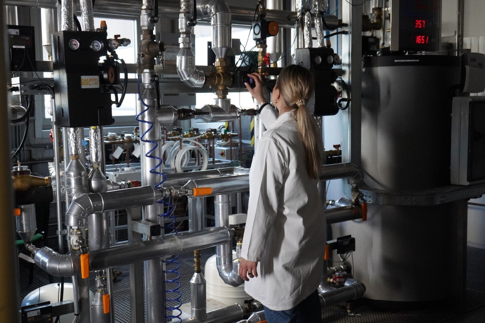 Blik achter de schermen bij fabrikant vancomponenten voor HVAC-, sanitaire enhydraulische installaties 1