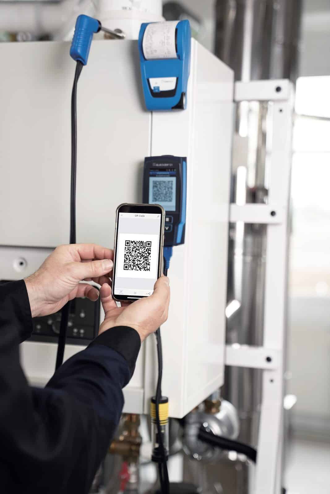 Compact meetinstrument combineert rookgasanalyse met drukverschilmeting 1