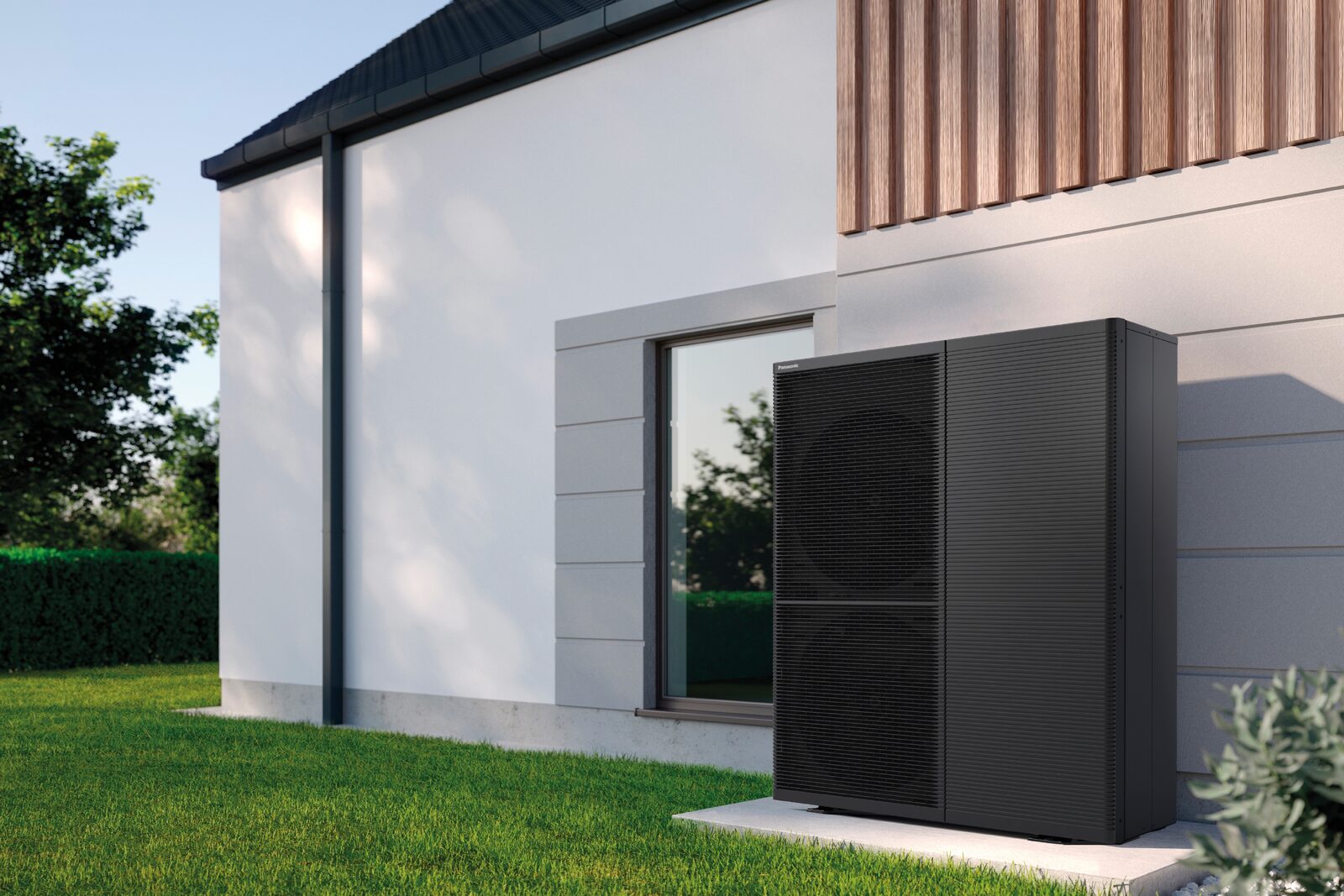 Een lucht-waterwarmtepomp uit de Aquarea M-serie van Panasonic Heating & Cooling Solutions. Op Install Day toont de fabrikant naast de nieuwe Aquarea N-serie ook nieuwe Aquarea M-modellen met lagere vermogens dan de huidige modellen. Vanaf het voorjaar van 2027 vervangen die nieuwe modellen de Aquarea L-serie. (Beeld: Shutterstock en Panasonic Heating & Cooling Solutions)